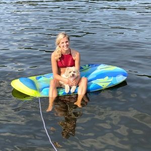 Meet your Posher, Taylor